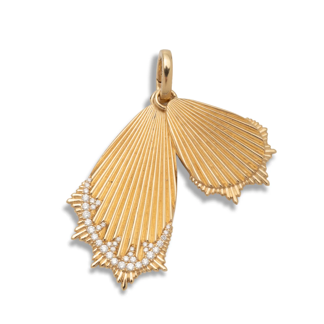 Reverie | Butterfly Wings Large Pendant | Diamonds, Yellow Gold - Image 4