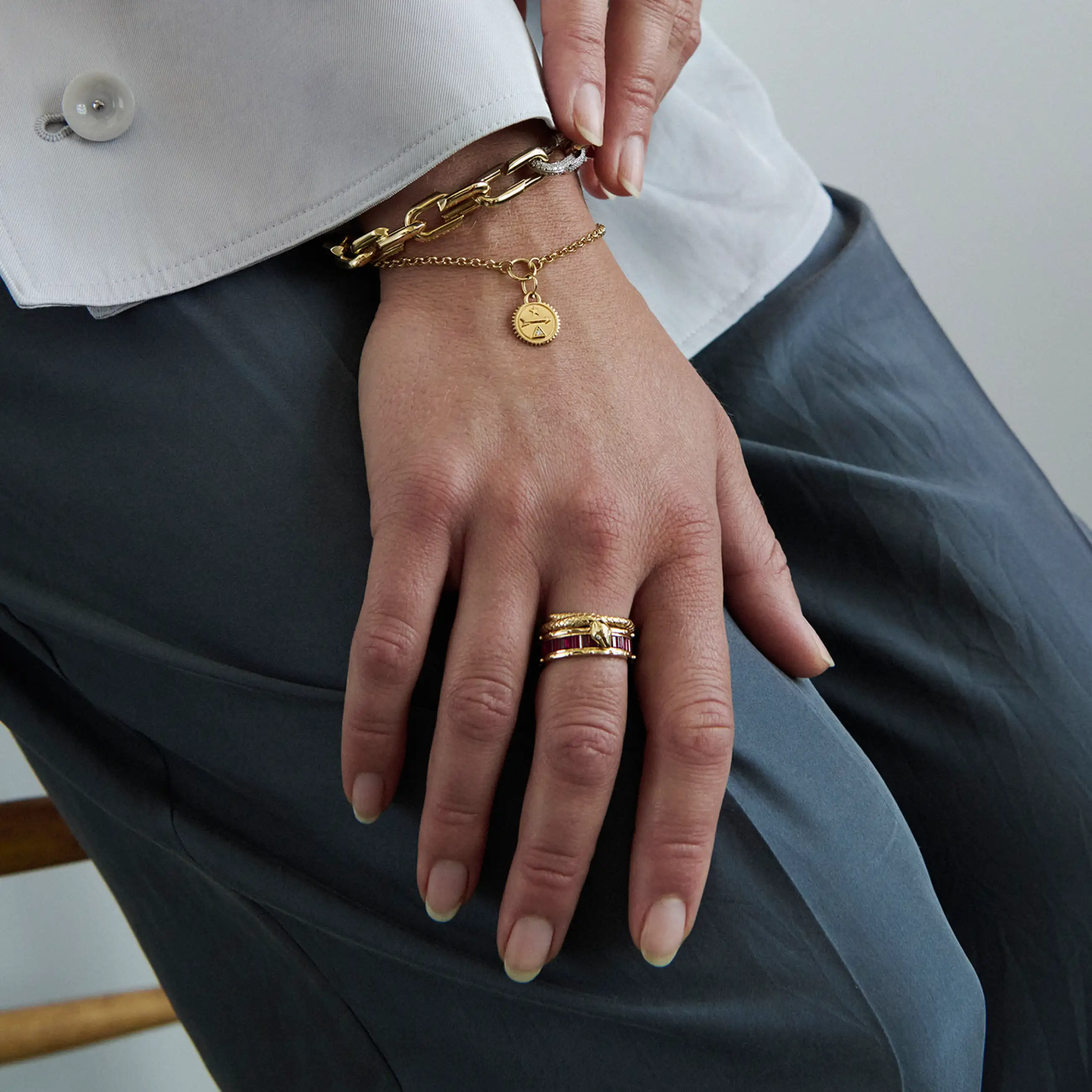 Dream | Small Belcher Bracelet | Diamond, Yellow Gold - Image 2