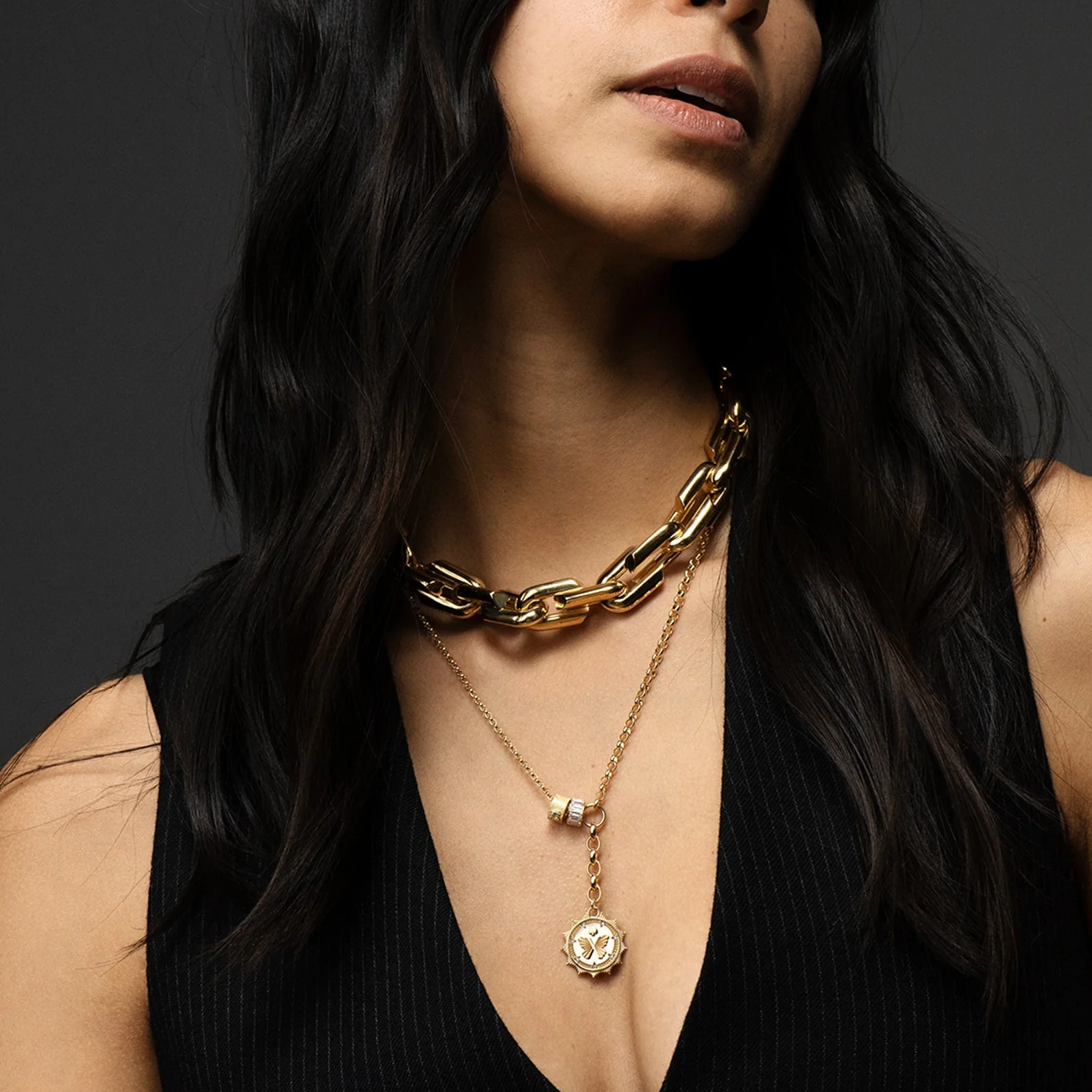 Strong Hearts | Oversized Love Link Chain | Yellow Gold - Image 4